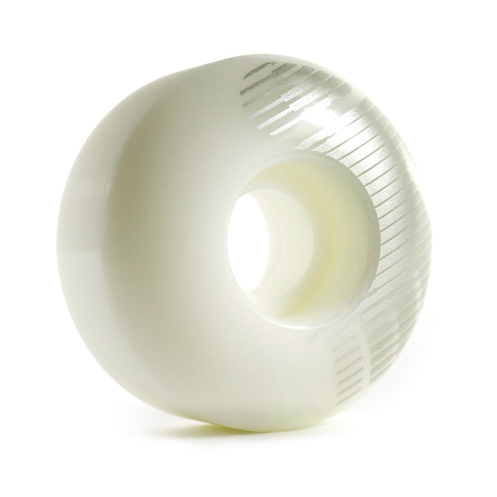 Roda Girl Skateboards National Hero 53mm - 99A - Branco / Prata