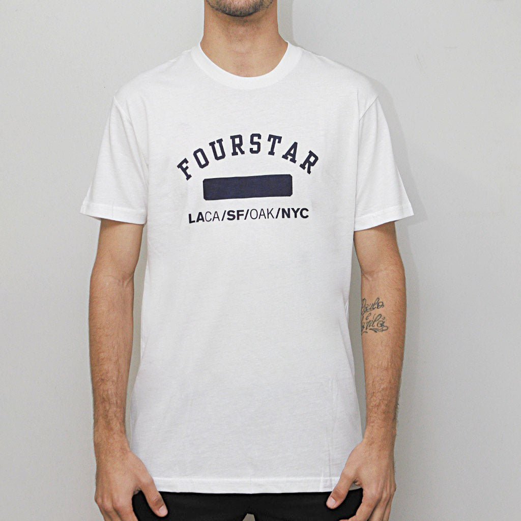 Camiseta Fourstar Clothing Phys Ed - Branco / Marinho
