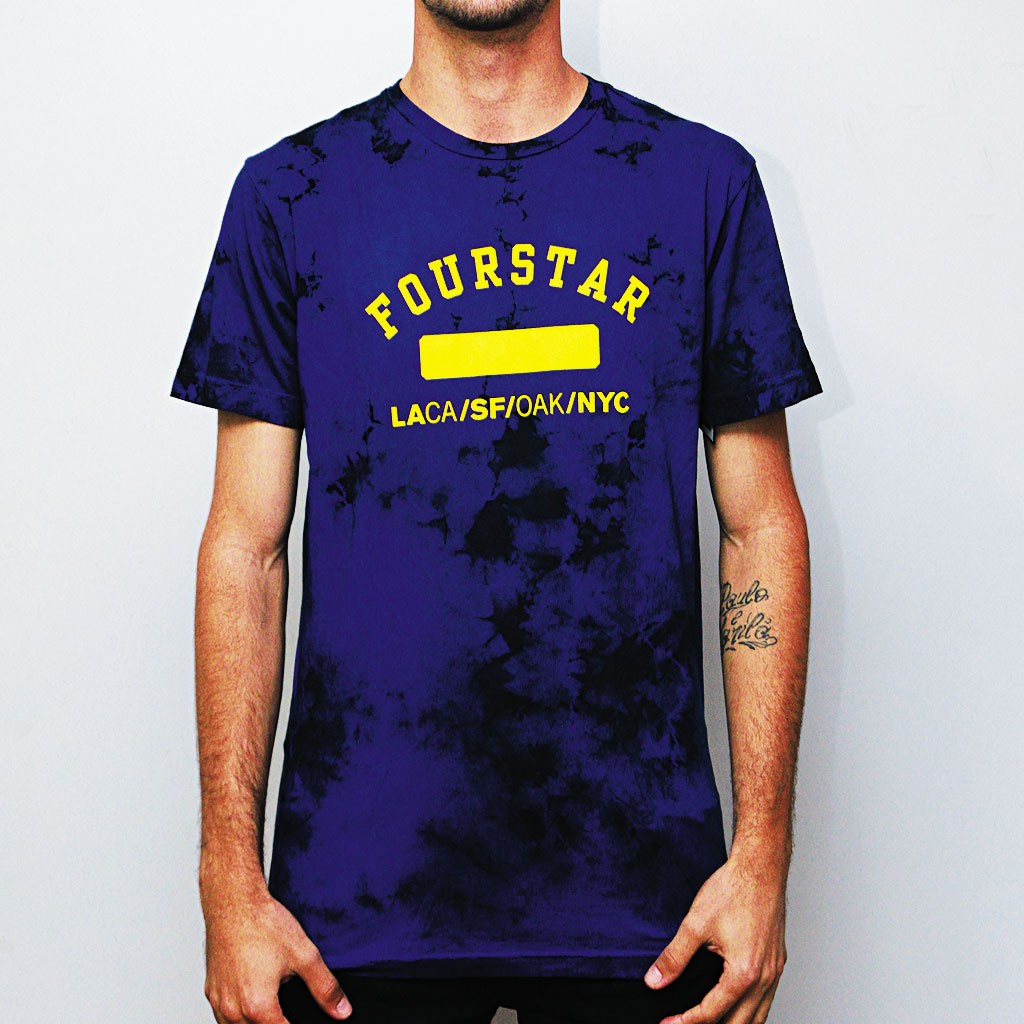 Camiseta Fourstar Clothing Phys Ed Lightening Wash - Azul / Amarelo