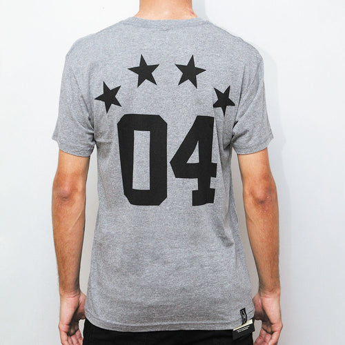 Camiseta Fourstar Clothing Athletic - Cinza
