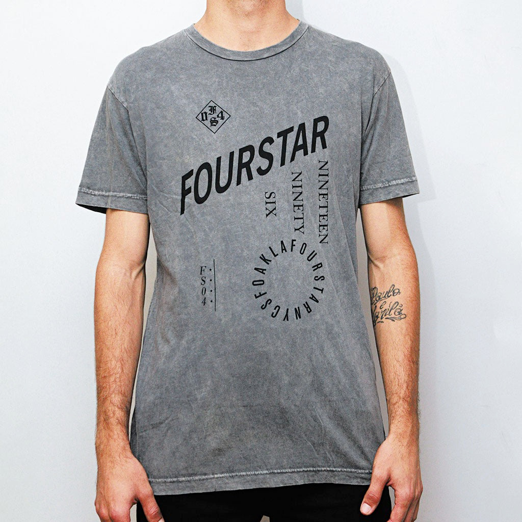 Camiseta Fourstar Clothing Fs04 - Cinza / Preto