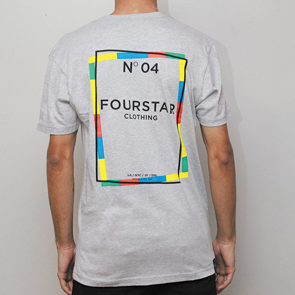 Camiseta Fourstar Clothing No04 Diamond - Cinza