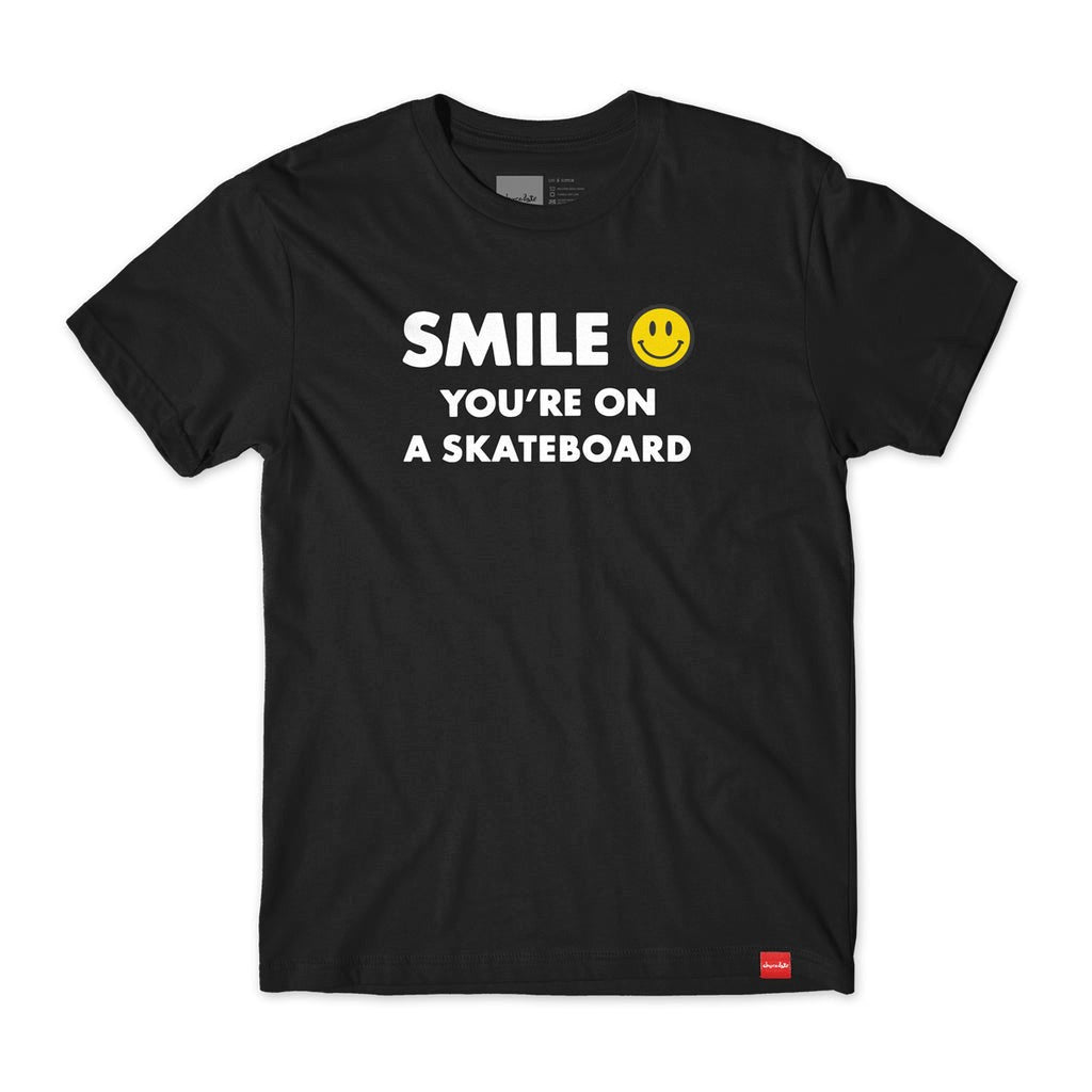 Camiseta Chocolate Skateboards Smile - Preto