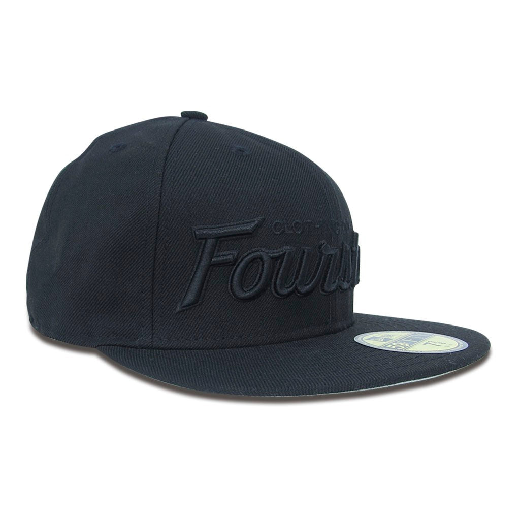 Boné Fourstar Clothing Script Starter New Era 7 3/8 - 58.7cm - Preto / Cinza