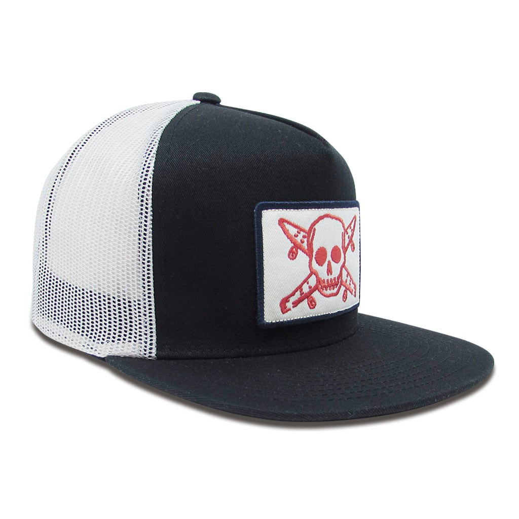 Boné Fourstar Clothing Pirate Patch Snapback - Preto / Branco