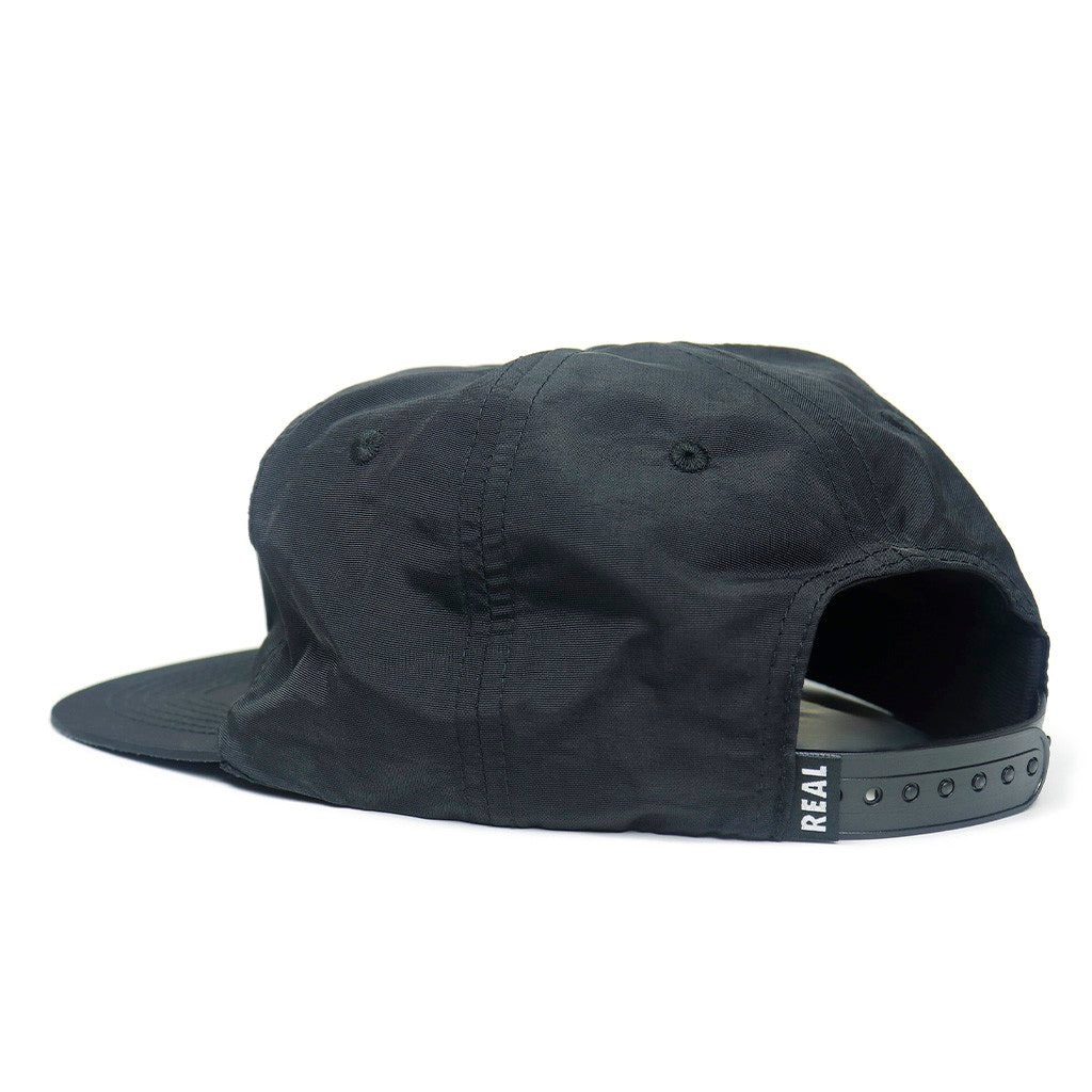 Boné Real Skateboards Oval Snap - Preto / Cinza refletivo