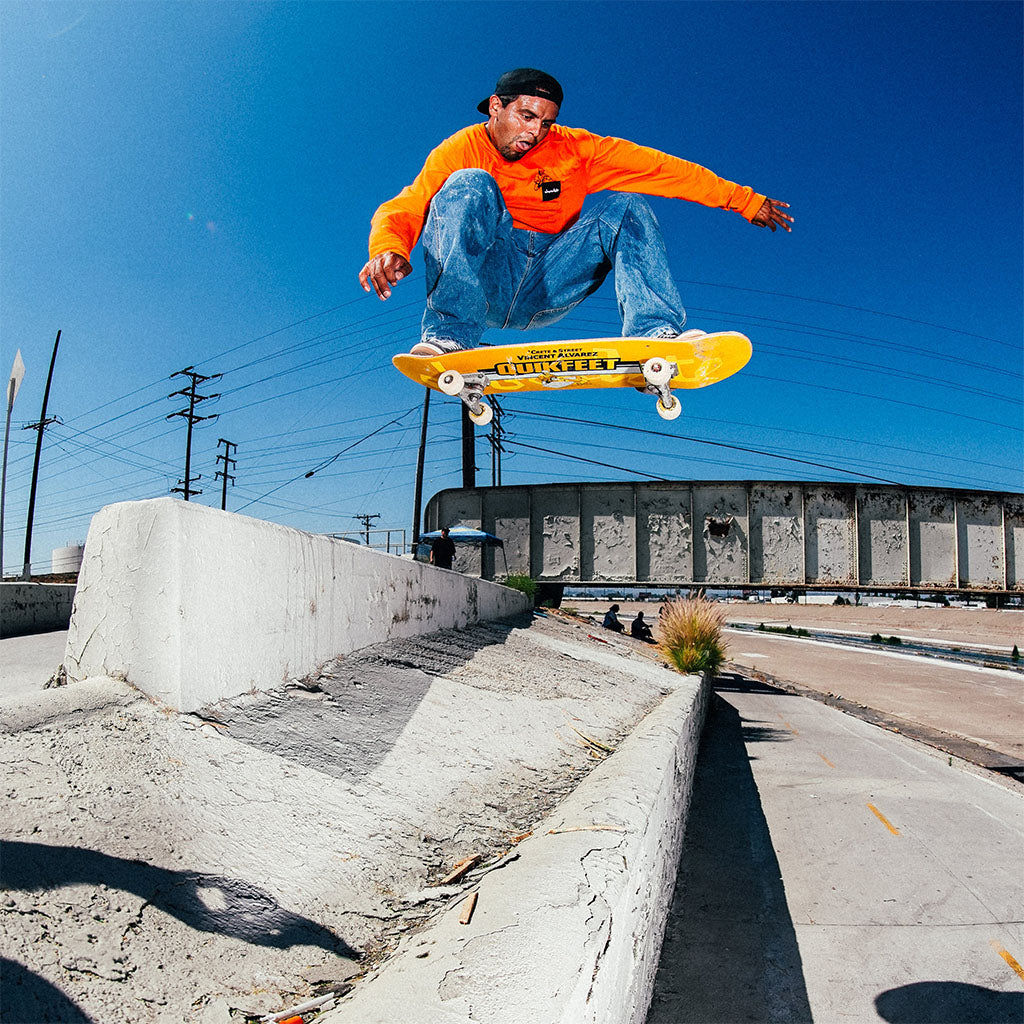 Shape Chocolate Skateboards Alvarez Crete & Street - Laranja
